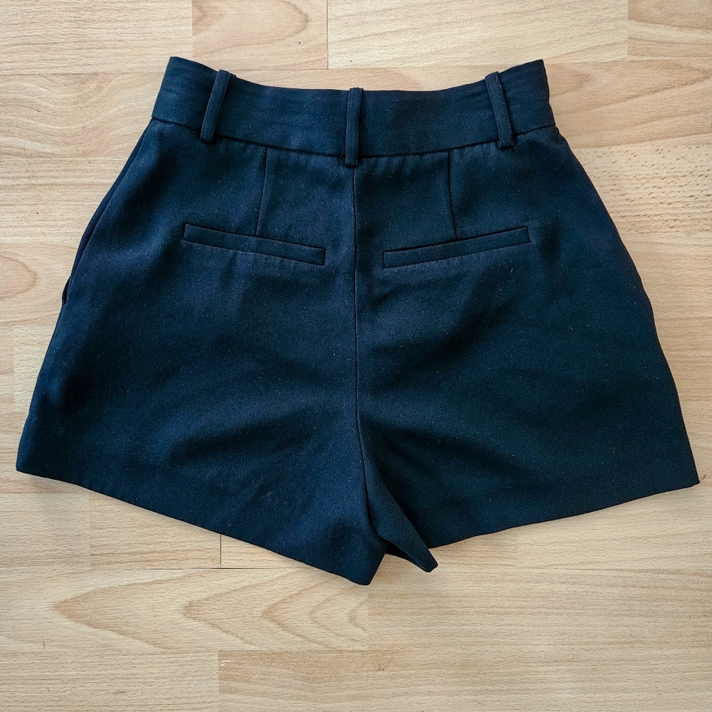 Babaton High Waist Black Shorts - Picture 7 of 7